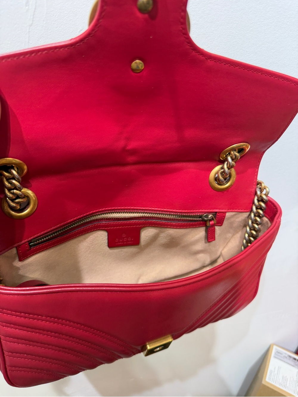 gucci - Picture 3 of 9